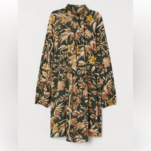 H&M Wide-Cut Floral Dress Dark Green Size 10